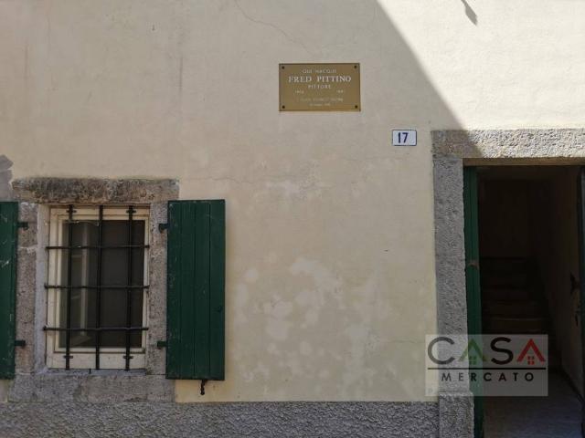 Rustico in vendita a Dogna, Friuli-Venezia Giulia