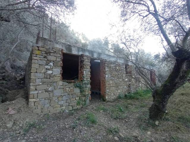 Rustico in vendita a Dolceacqua, Liguria