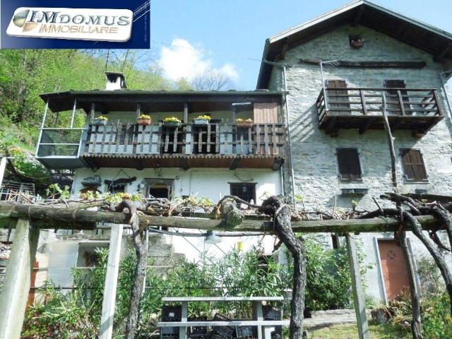 Rustico in vendita a Barro, Piemonte