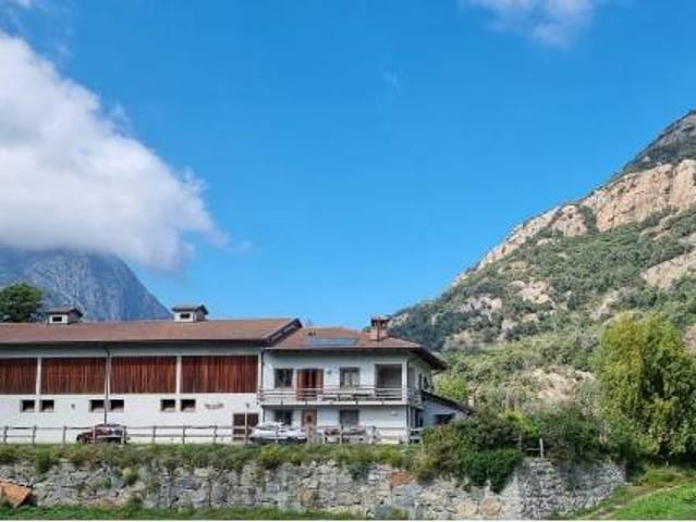 Rustico in vendita a Bard, Aosta
