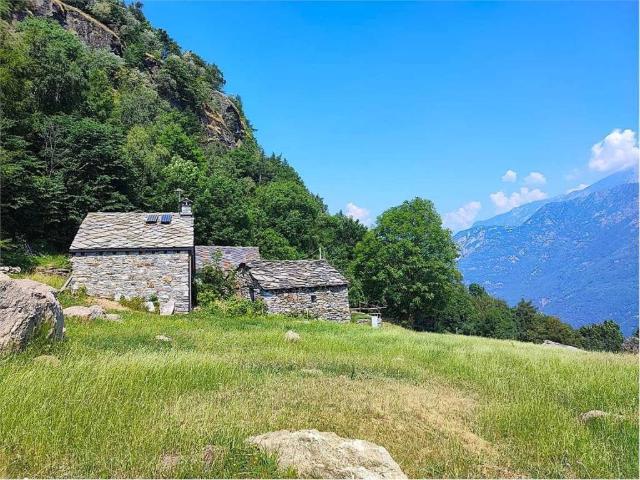 Rustico in vendita a Donnas, Aosta