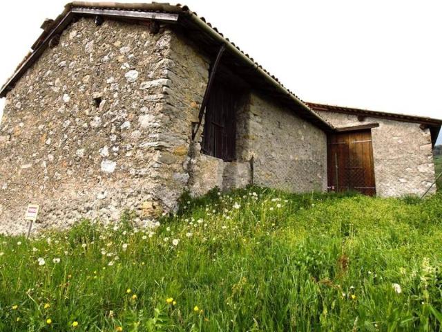 Rustico in vendita a Comunità Montana della Valle Brembana, Dossena