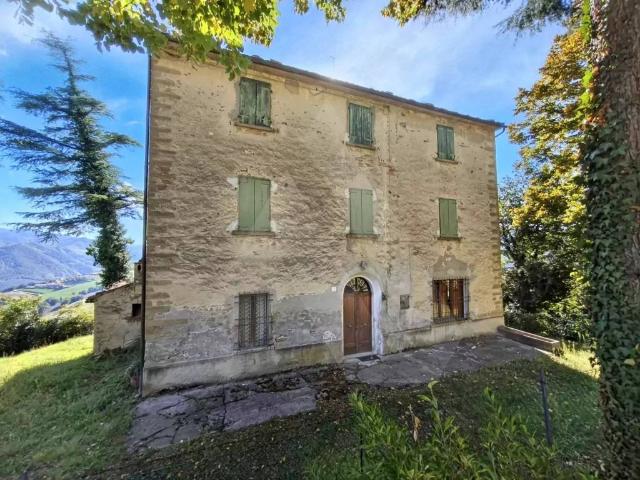 Rustico in vendita a Unione di Comuni della Romagna Forlivese, Dovadola