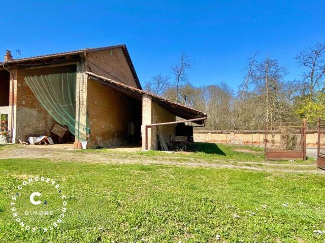 Rustico in vendita a Piemonte, Asti