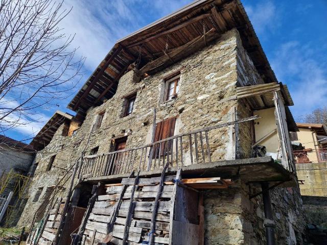 Rustico in vendita a Comunità montana della valle Camonica, Edolo