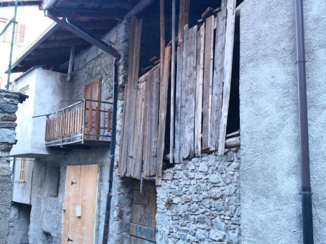 Rustico in vendita a Comunità montana della valle Camonica, Edolo