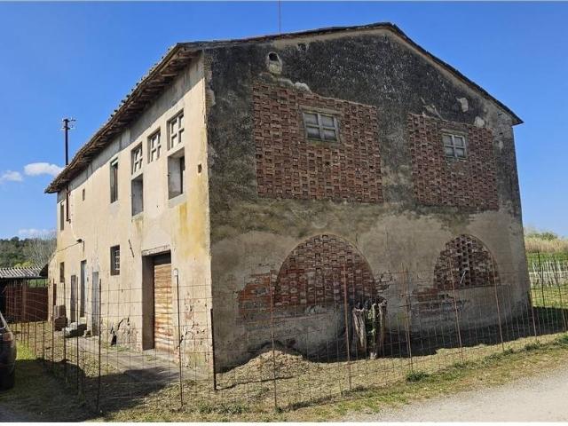 Rustico in vendita a Unione dei Comuni Circondario dell'Empolese Valdelsa, Empoli