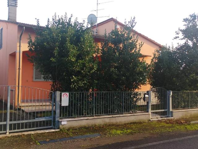 Rustico in vendita a Unione dei Comuni Circondario dell'Empolese Valdelsa, Empoli