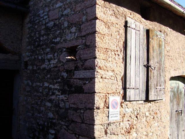 Rustico in vendita a Erbezzo, Veneto