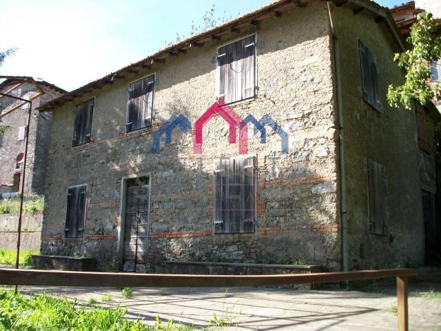 Rustico in vendita a Unione Comuni Garfagnana, Campolemisi