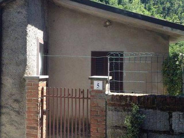 Rustico in vendita a Unione Comuni Garfagnana, Vallico Di Sopra