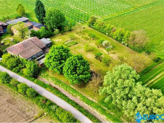 Rustico in vendita a Pianura Reggiana, Re