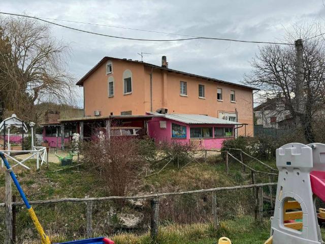 Rustico in vendita a Marche, Ancona