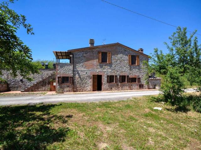 Rustico in vendita a Fabro, Umbria