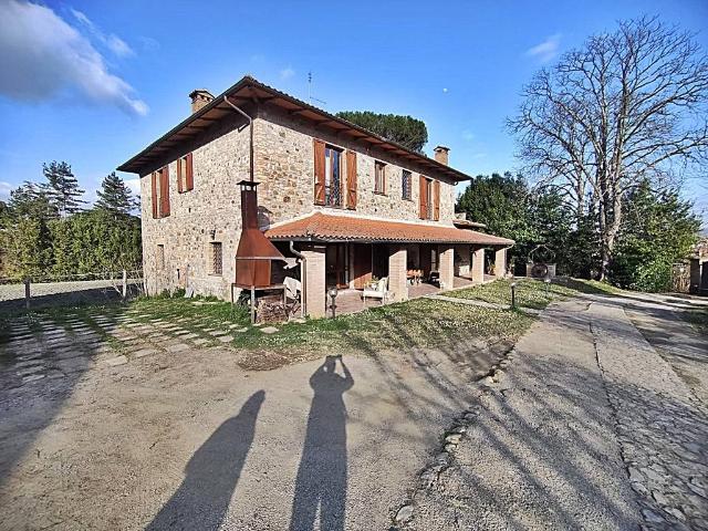 Rustico in vendita a Fabro, Umbria
