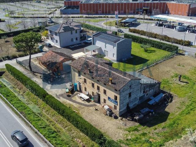 Rustico in vendita a Unione della Romagna Faentina, Faenza