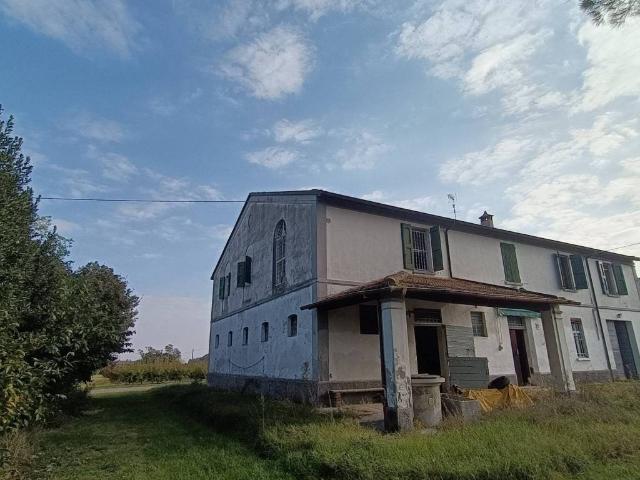Rustico in vendita a Unione della Romagna Faentina, Faenza