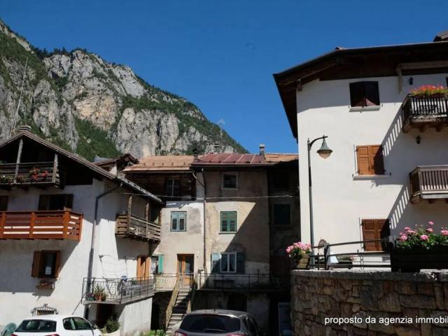 Rustico in vendita a Comunità della Paganella, Fai Della Paganella