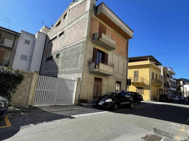 Rustico in vendita a Belvedere, Falcone