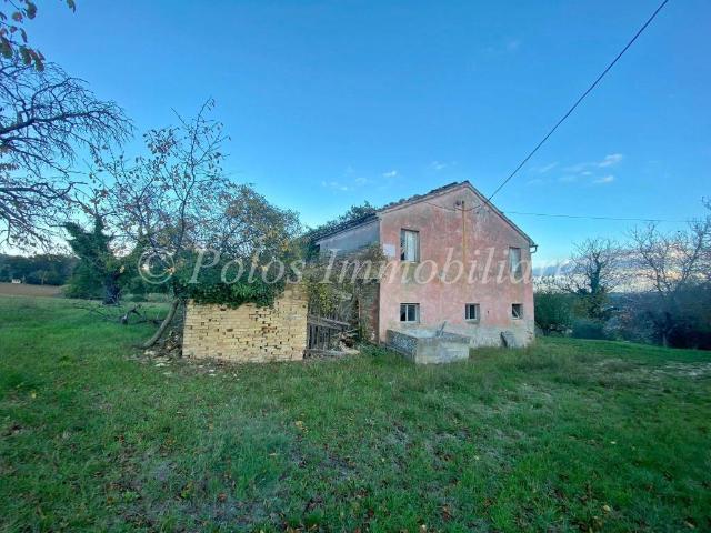 Rustico in vendita a Marche, Fermo