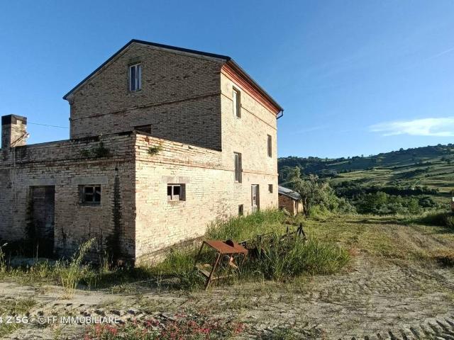 Rustico in vendita a Marche, Fermo