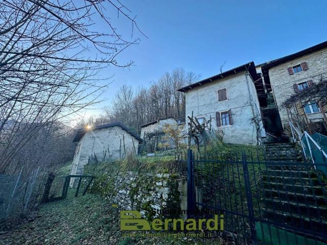 Rustico in vendita a Unione dei comuni del Frignano, Fanano
