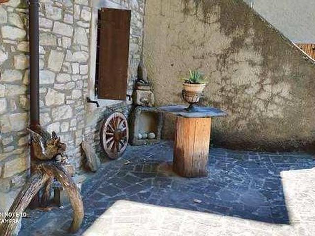Rustico in vendita a Unione dei comuni del Frignano, Fanano