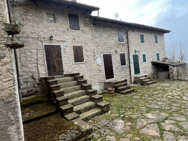 Rustico in vendita a Unione dei comuni del Frignano, Fanano