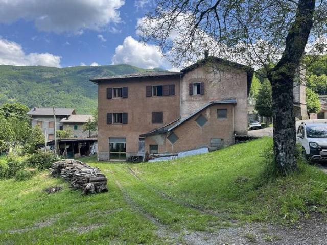 Rustico in vendita a Unione dei comuni del Frignano, Fanano
