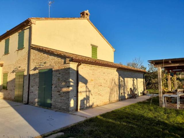 Rustico in vendita a Marche, Pesaro E Urbino