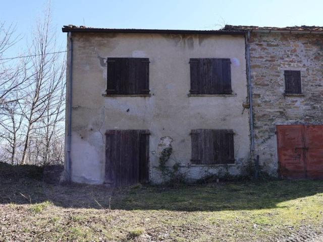 Rustico in vendita a Maiolo, Bettola