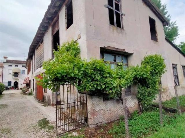 Rustico in vendita a Farra Di Soligo, Veneto