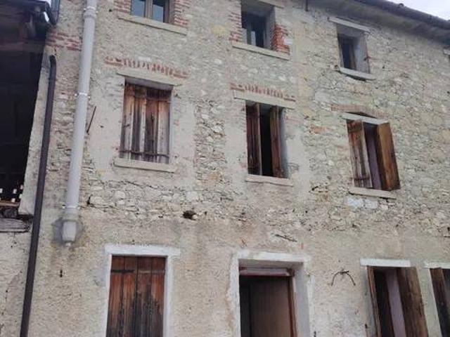 Rustico in vendita a Farra Di Soligo, Veneto
