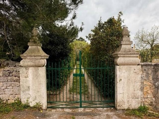Rustico in vendita a Canale di Pirro, Puglia