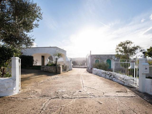 Rustico in vendita a Canale di Pirro, Puglia