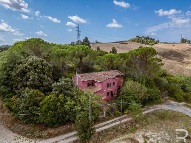 Rustico in vendita a Fauglia, Toscana