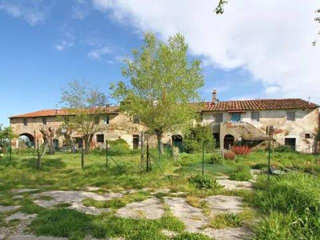 Rustico in vendita a Valtriano, Fauglia