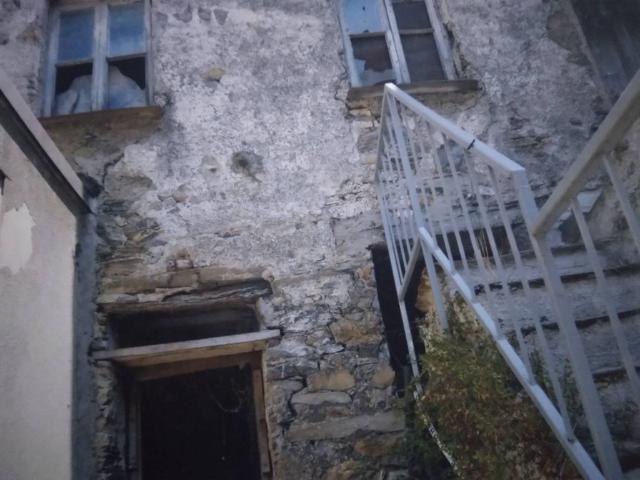 Rustico in vendita a Favale Di Malvaro, Liguria