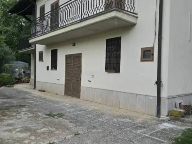 Rustico in vendita a Montefranco, Umbria