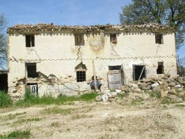 Rustico in vendita a Marche, Fermo