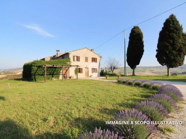 Rustico in vendita a Marche, Fermo