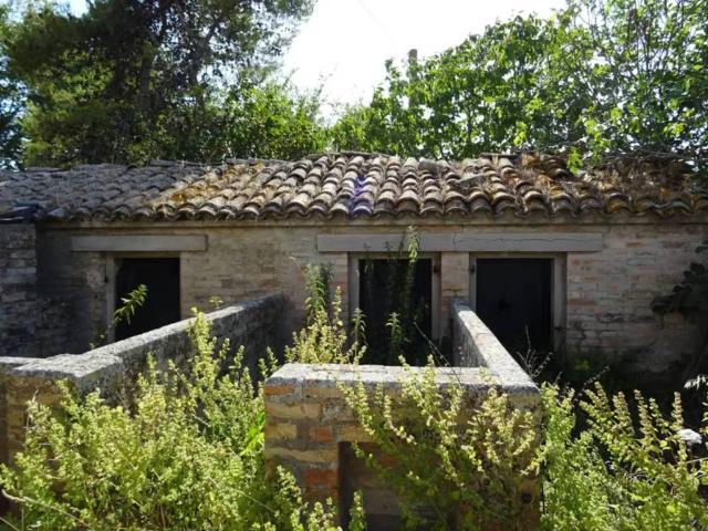 Rustico in vendita a Marche, Fermo