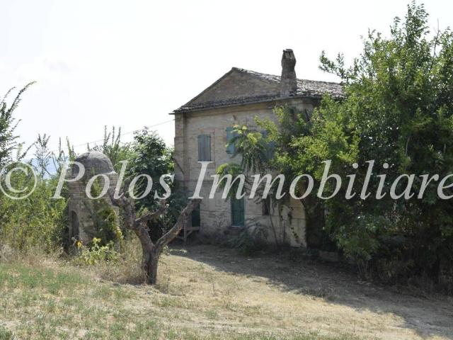 Rustico in vendita a Marche, Fermo