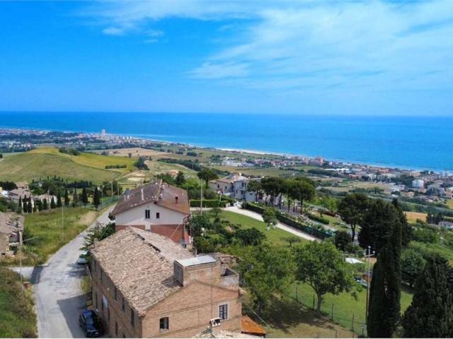 Rustico in vendita a Marche, Fermo