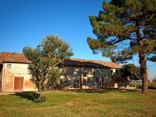 Rustico in vendita a Ferrara, Reggio Emilia