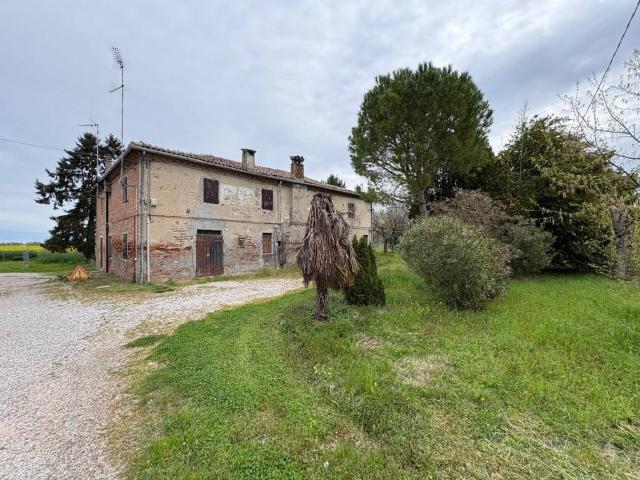 Rustico in vendita a Malborghetto di Boara, Ferrara