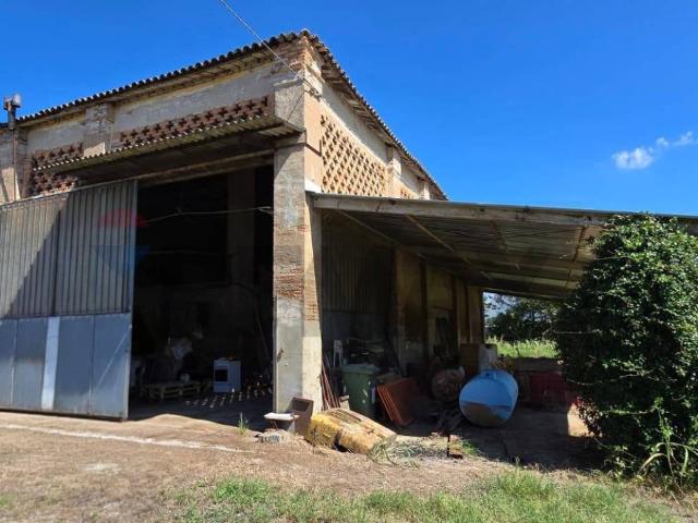 Rustico in vendita a Unione Terre e Fiumi, Ferrara