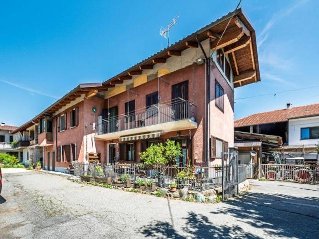 Rustico in vendita a Unione Montana di Comuni delle Valli di Lanzo, Ceronda e Casternone, Piemonte