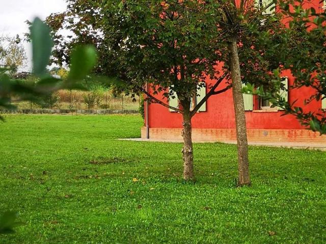 Rustico in vendita a Fidenza, Reggio Emilia
