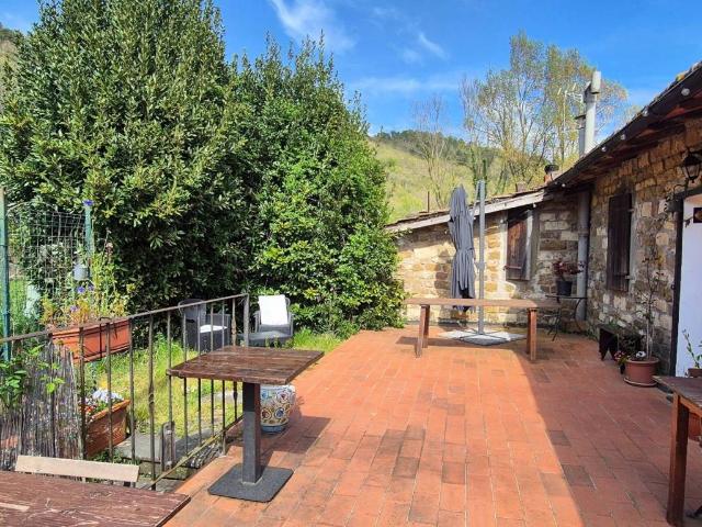 Rustico in vendita a Fiesole, Toscana